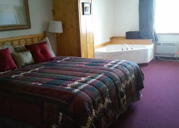 Super 8 By Wyndham Hotel