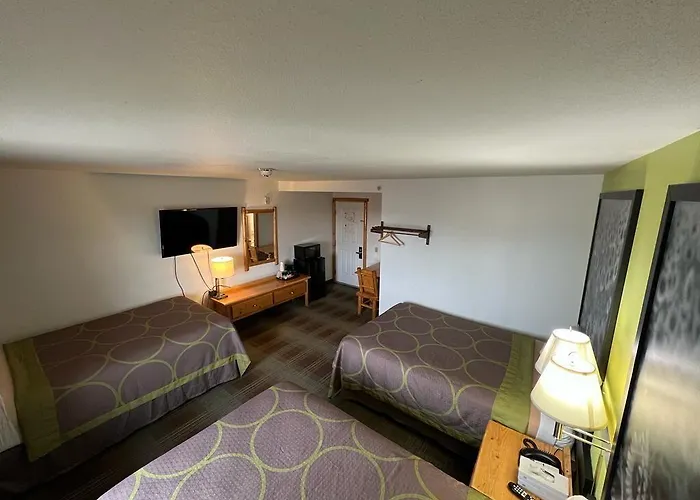 Super 8 By Wyndham 3*
